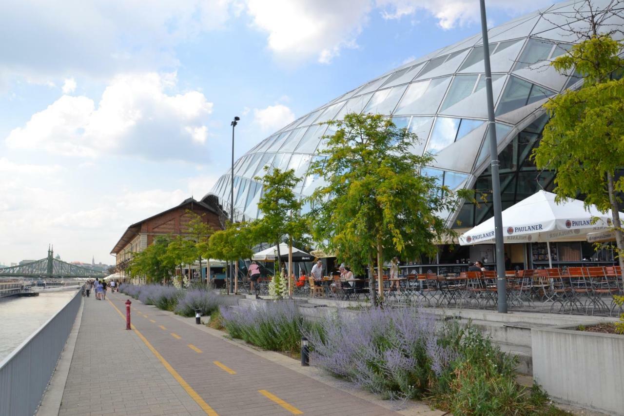 Toscani garden Budapest Kültér fotó